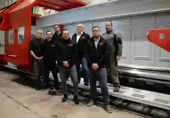 ZÁRUČNÍ A POZÁRUČNÍ SERVIS