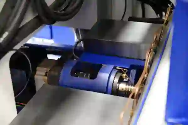 Posuv v Y ose u VSC M