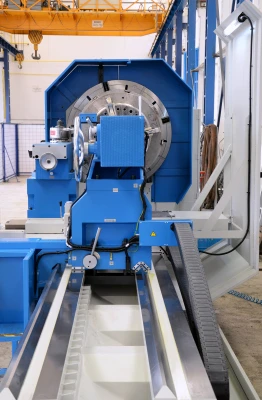 Horizontální soustruh HLM