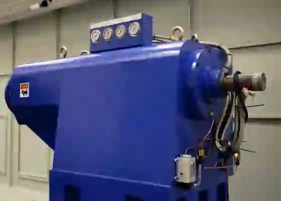 Koník horizontálního soustruhu HLC 2500/7000XL