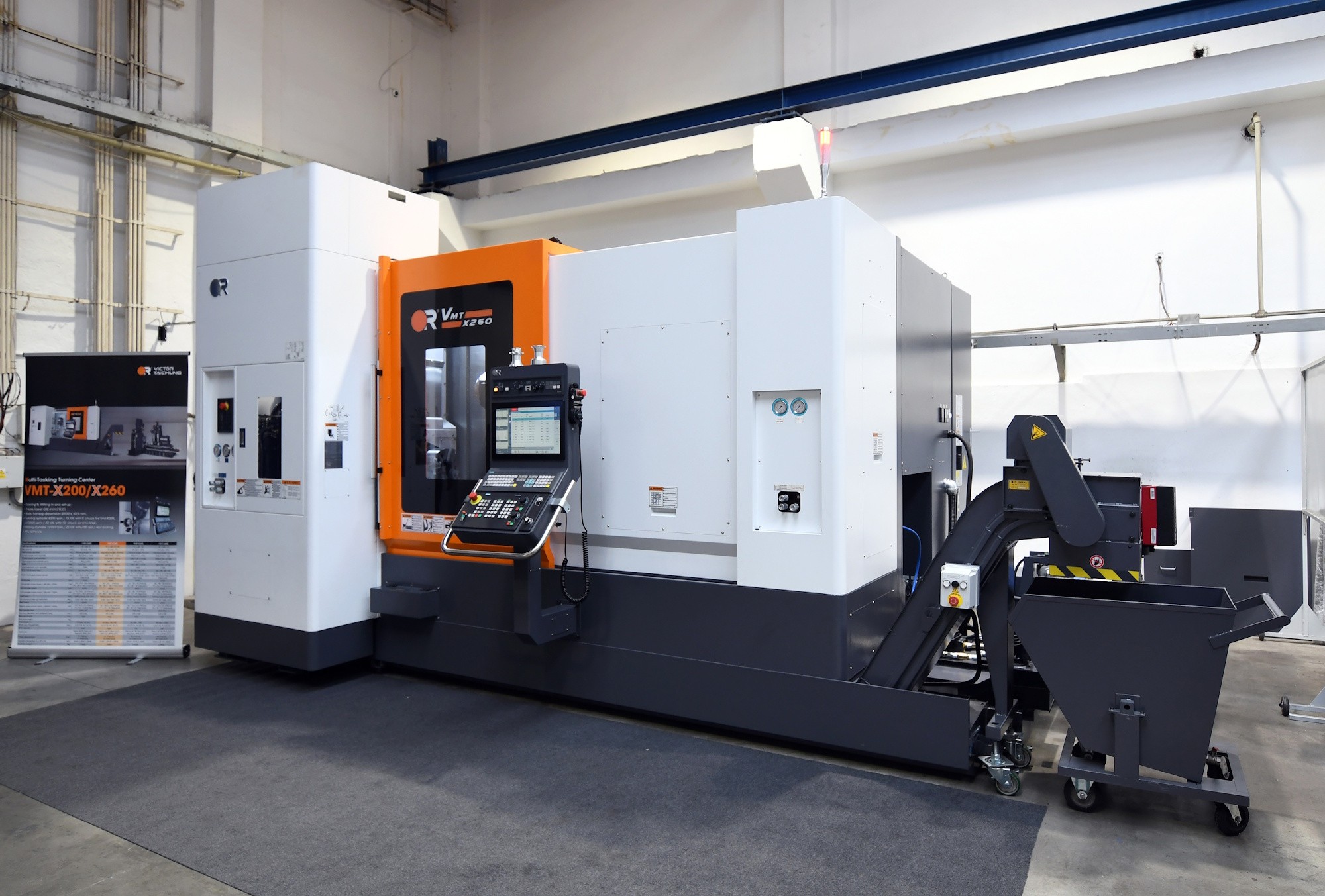 obráběcí stroj VMT - CNC - od firmy TDZ Turn